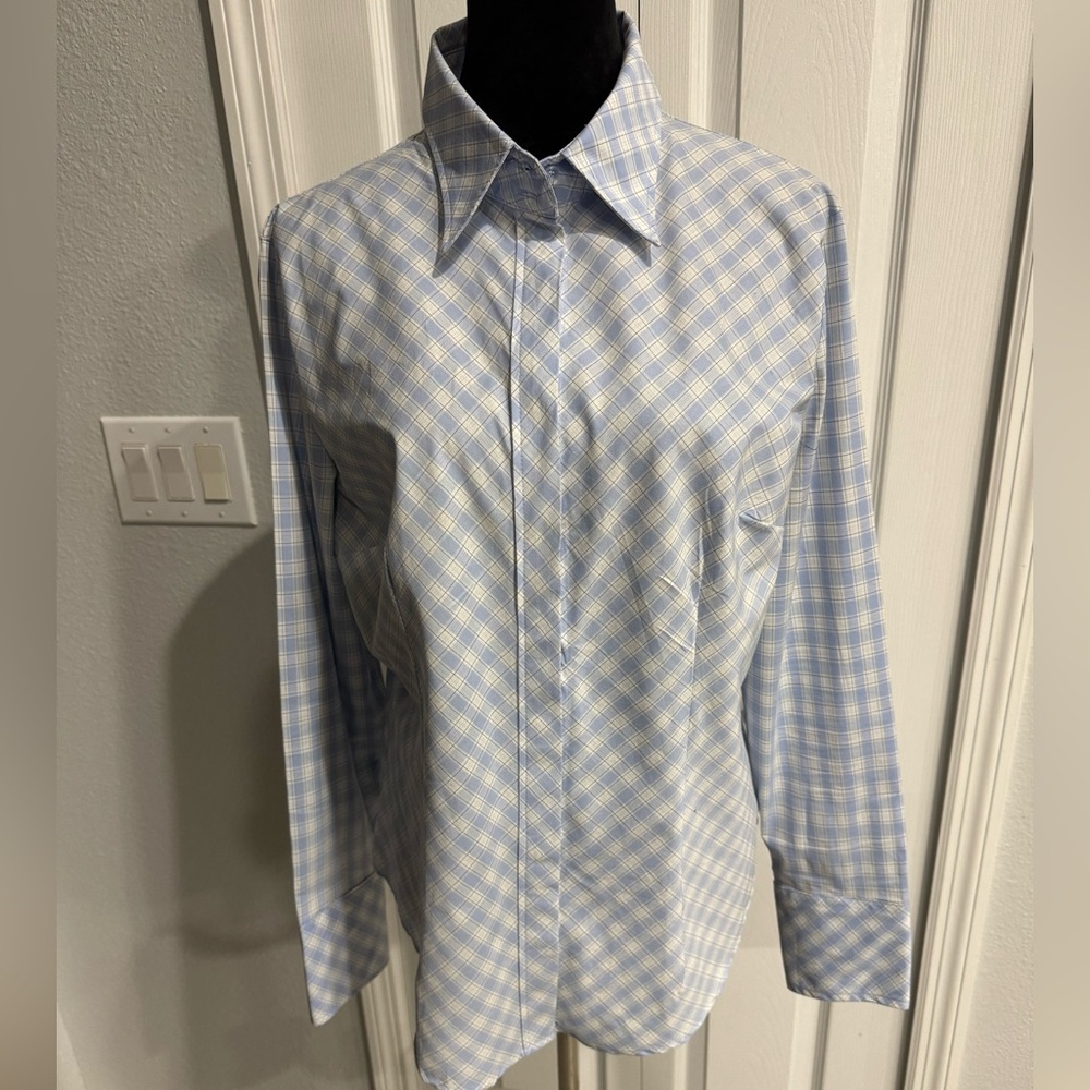 New York & Company
Blue and White Checkered Women's Shirt